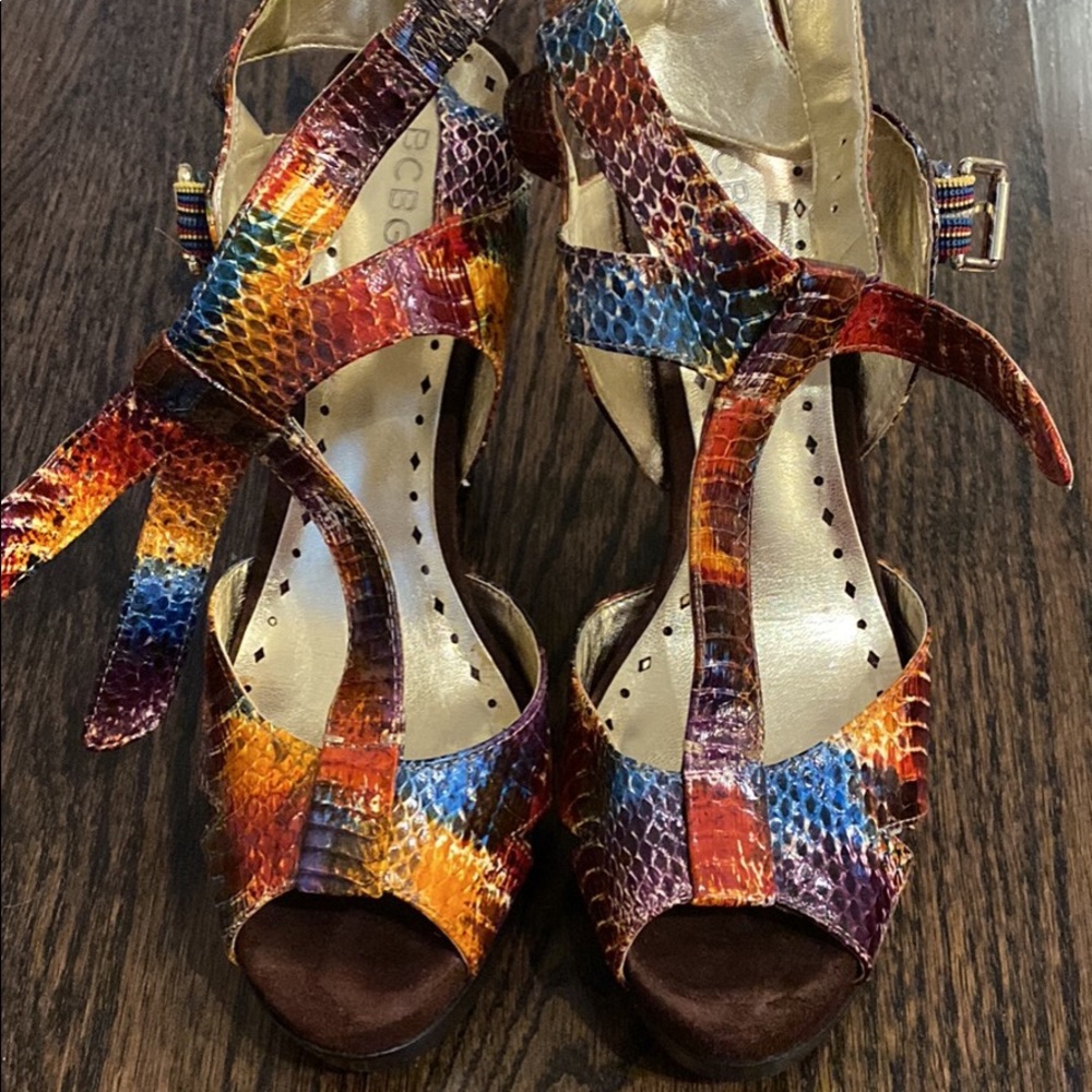 BCBG Heels Size 8 used